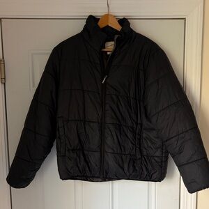 Women’s Black Universal Thread Puffer Jacket